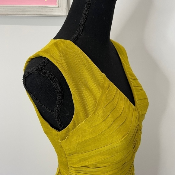 Banana Republic Yellow Pleated Ruffle Knee Formal Midi Dress - Picture 4 of 9